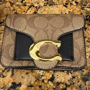 Coach Tan and Cream Signature min purse